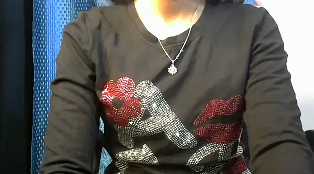 Snapshot of PyariMadam chatting on January 6, 2025, 6:14 am PyariMadam online show from January 6, 2025, 6:14 am