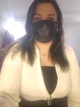 Snapshot of Archi-07 chatting on January 7, 2026, 4:23 pm Archi-07 online show from January 7, 2026, 4:23 pm