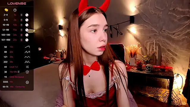 MilliBrown  online show from October 24, 2025, 8:24 am