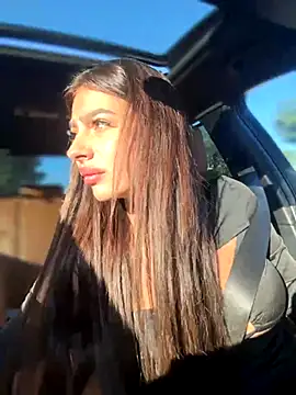 Snapshot of LaraVegas_ chatting on September 16, 2025, 5:30 am LaraVegas online show from September 16, 2025, 5:30 am