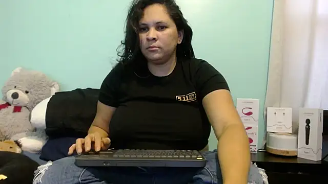 Snapshot of ALLISONSBDSM chatting on January 17, 2025, 9:39 pm ALLISONSBDSM online show from January 17, 2025, 9:39 pm