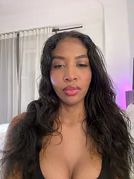 IamCrystal2 online show from June 16, 2026, 12:54 am
