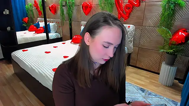 Snapshot of TrueReincarnation chatting on February 15, 2026, 7:13 pm TrueReincarnation online show from February 15, 2026, 7:13 pm