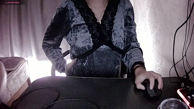 Fang-Xiaojie online show from March 1, 2025, 4:37 am