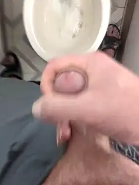 Cuminmyhands90 online show from November 11, 2025, 2:12 pm