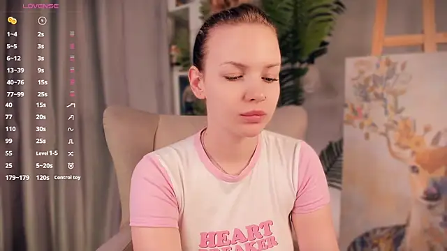 ElizavecaSunrise online show from May 24, 2026, 8:03 am