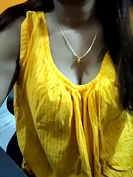 Snapshot of Hot_mahak05 chatting on February 6, 2025, 5:30 pm Hot mahak05 online show from February 6, 2025, 5:30 pm