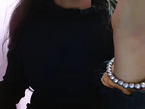 Snapshot of Hot_mahak05 chatting on December 6, 2024, 4:52 am Hot mahak05 online show from December 6, 2024, 4:52 am