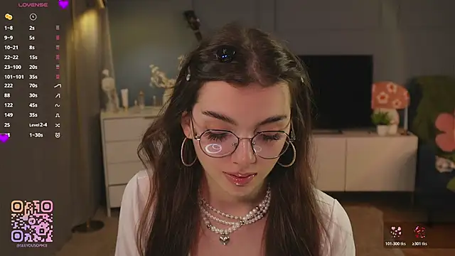 FlairEdgin online show from November 9, 2025, 7:29 pm