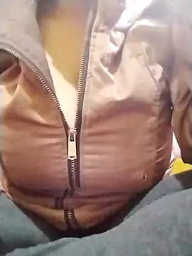 delhi gril online show from December 29, 2024, 5:54 pm