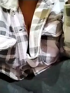 delhi gril online show from December 29, 2024, 11:29 am