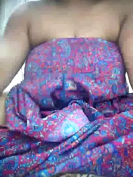 delhi gril online show from October 10, 2025, 7:36 pm