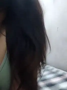 delhi gril online show from September 25, 2025, 5:19 pm