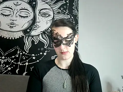 Snapshot of LexiSnowUK chatting on February 3, 2025, 12:14 pm LexiSnowUK online show from February 3, 2025, 12:14 pm