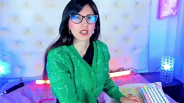 Snapshot of _jade_white_ chatting on February 20, 2025, 12:36 pm jade white online show from February 20, 2025, 12:36 pm