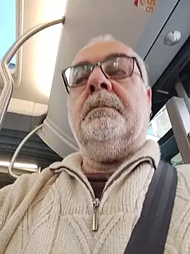 Satiro Sevilla online show from December 1, 2025, 3:46 pm