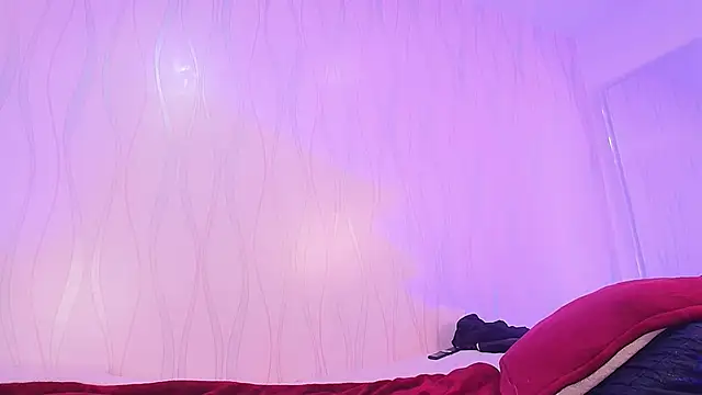 VioletSmith1 online show from February 2, 2025, 9:40 am