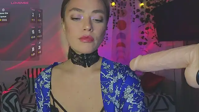 Snapshot of KellyFouler chatting on November 9, 2025, 2:10 pm KellyFouler online show from November 9, 2025, 2:10 pm