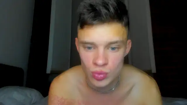 hornyadamsex online show from October 23, 2025, 5:55 pm