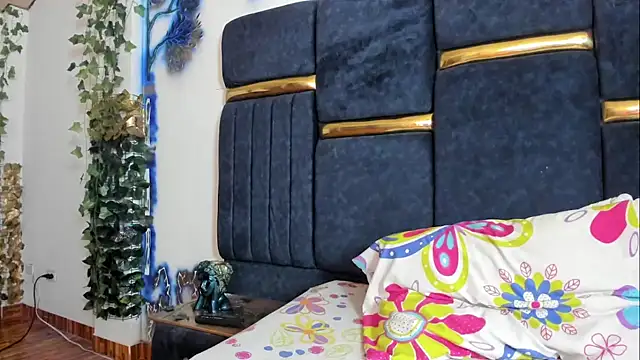 Snapshot of skaysanchez1 chatting on February 12, 2026, 7:13 pm skaysanchez1 online show from February 12, 2026, 7:13 pm