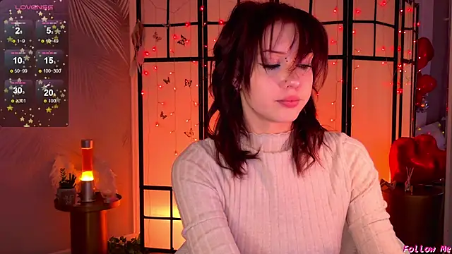 Snapshot of Sky_Eyes_ chatting on March 13, 2025, 5:43 am Sky Eyes  online show from March 13, 2025, 5:43 am
