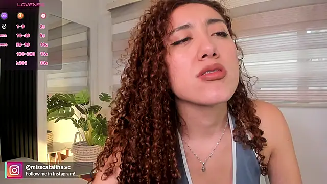 miss catalinaa online show from January 15, 2026, 11:57 am