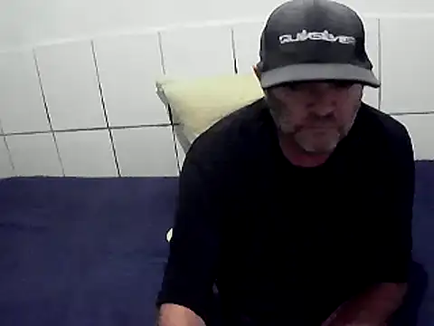 pierdona online show from April 6, 2026, 7:15 pm