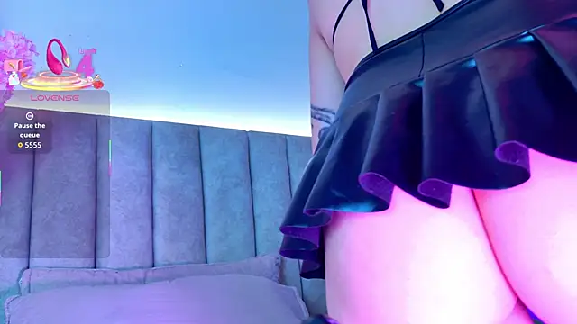 Doyeon Dae online show from September 18, 2025, 2:36 am