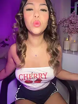 Snapshot of tuckersabrina chatting on February 18, 2026, 2:13 pm tuckersabrina online show from February 18, 2026, 2:13 pm