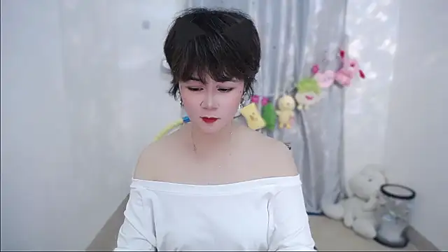 Snapshot of Fan_ting chatting on October 2, 2025, 10:51 am Fan ting online show from October 2, 2025, 10:51 am