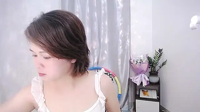 Snapshot of Fan_ting chatting on March 12, 2025, 2:09 am Fan ting online show from March 12, 2025, 2:09 am