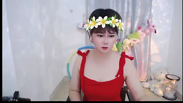 Snapshot of Fan_ting chatting on October 8, 2025, 12:17 pm Fan ting online show from October 8, 2025, 12:17 pm