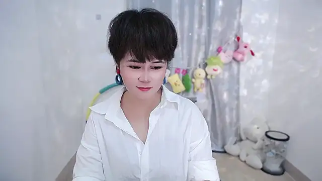 Snapshot of Fan_ting chatting on September 17, 2025, 3:41 am Fan ting online show from September 17, 2025, 3:41 am