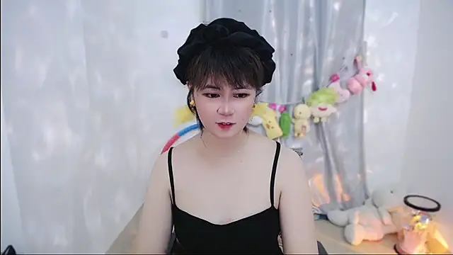 Snapshot of Fan_ting chatting on October 14, 2025, 11:44 am Fan ting online show from October 14, 2025, 11:44 am