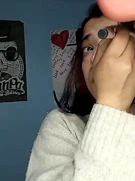 Elvishcassie  online show from February 20, 2025, 12:52 am