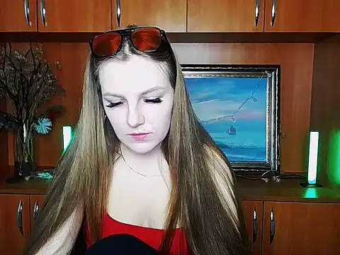 Snapshot of _AlMamiyy_ chatting on September 22, 2025, 7:03 am AlMamiyy online show from September 22, 2025, 7:03 am