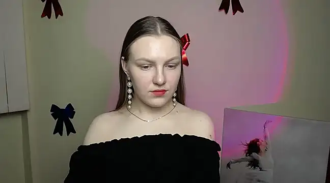 Snapshot of _AlMamiyy_ chatting on February 10, 2025, 12:19 am AlMamiyy online show from February 10, 2025, 12:19 am