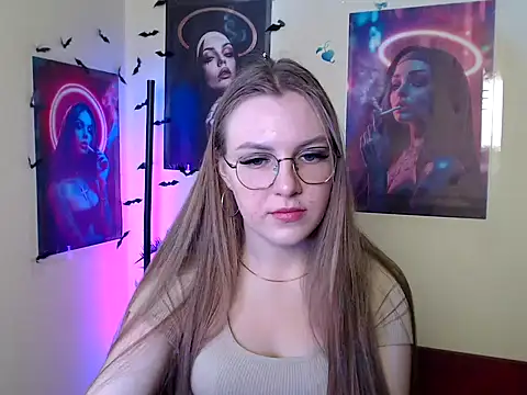 Snapshot of _AlMamiyy_ chatting on September 16, 2025, 1:34 pm AlMamiyy online show from September 16, 2025, 1:34 pm