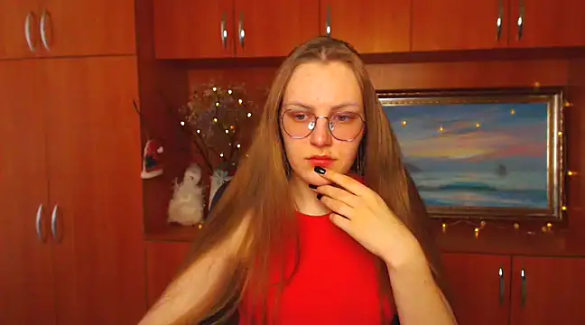 Snapshot of _AlMamiyy_ chatting on February 26, 2025, 1:43 pm AlMamiyy online show from February 26, 2025, 1:43 pm