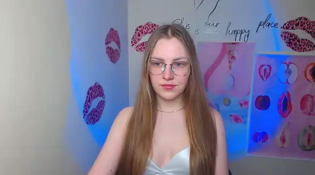 Snapshot of _AlMamiyy_ chatting on March 2, 2025, 1:42 pm AlMamiyy online show from March 2, 2025, 1:42 pm