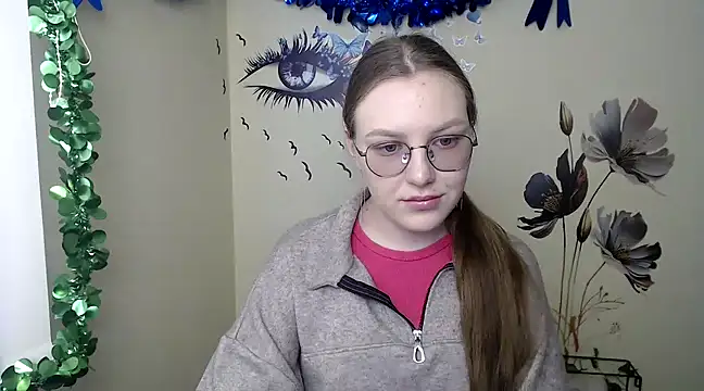 Snapshot of _AlMamiyy_ chatting on February 18, 2025, 7:54 am AlMamiyy online show from February 18, 2025, 7:54 am