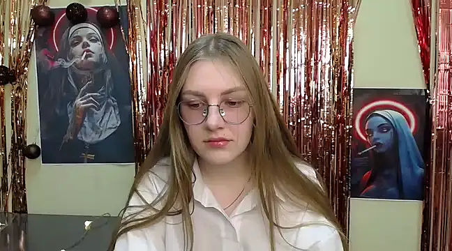 Snapshot of _AlMamiyy_ chatting on March 7, 2025, 1:18 pm AlMamiyy online show from March 7, 2025, 1:18 pm