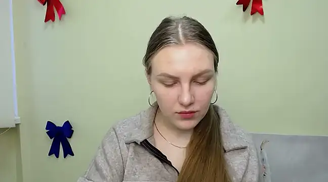 Snapshot of _AlMamiyy_ chatting on March 16, 2025, 10:33 am AlMamiyy online show from March 16, 2025, 10:33 am