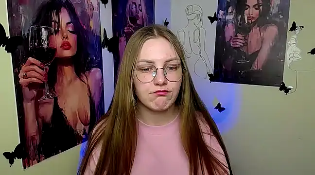 Snapshot of _AlMamiyy_ chatting on March 22, 2025, 10:49 am AlMamiyy online show from March 22, 2025, 10:49 am