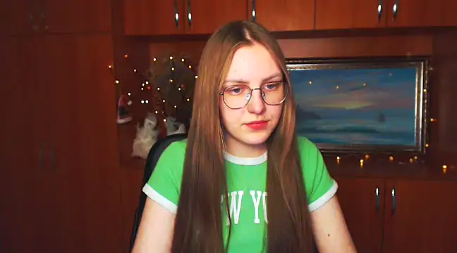 Snapshot of _AlMamiyy_ chatting on March 4, 2025, 5:13 pm AlMamiyy online show from March 4, 2025, 5:13 pm
