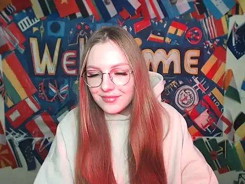 Snapshot of _AlMamiyy_ chatting on September 18, 2025, 1:47 pm AlMamiyy online show from September 18, 2025, 1:47 pm