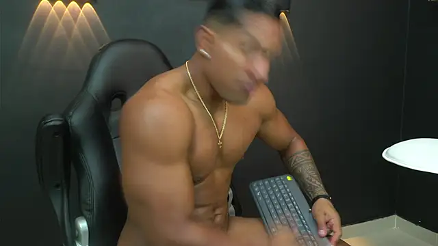 Snapshot of CallumMuscle chatting on January 12, 2025, 7:31 pm CallumMuscle online show from January 12, 2025, 7:31 pm