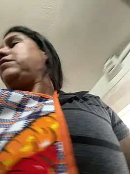 Snapshot of siri_duque chatting on May 31, 2026, 6:09 pm siri duque online show from May 31, 2026, 6:09 pm
