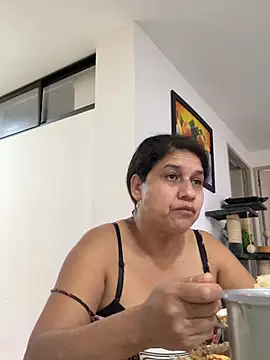 Snapshot of siri_duque chatting on February 15, 2026, 3:00 pm siri duque online show from February 15, 2026, 3:00 pm