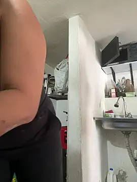 Snapshot of siri_duque chatting on March 25, 2026, 3:11 pm siri duque online show from March 25, 2026, 3:11 pm